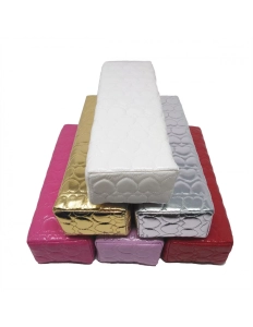 Heart shape nail art column cushion – white