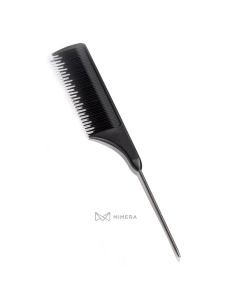 Karbónový hrebeň s kovovým hrotom 500