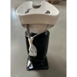 Kadeřnický mycí stojan DROP