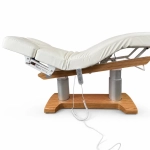 Elektrische SPA-Liege Silverfox LIPS PLUS E4 – mit Heizfunktion, teak/weiß