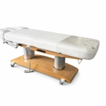 Elektrické SPA lehátko Silverfox TARA PLUS E4 – s funkcí vyhřívání, audio-vibrační systém, teak/bílá